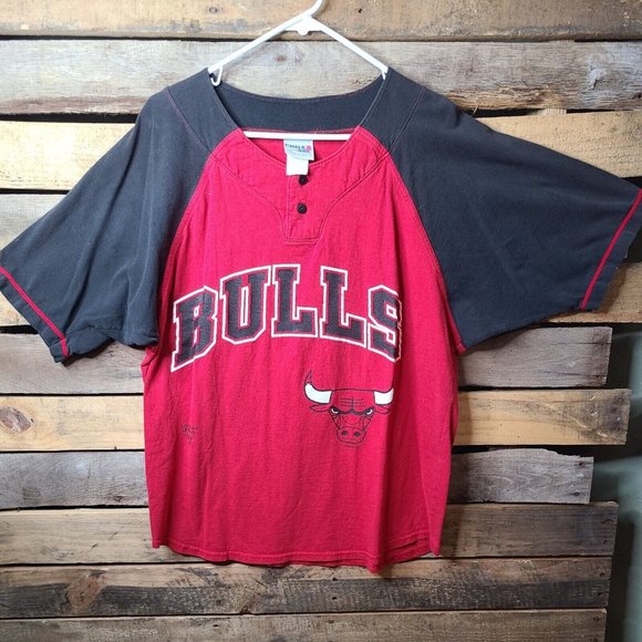 Chalk Line Other - Chicago Bulls Vintage Chalk Line 2 Button Shirt SZ XL